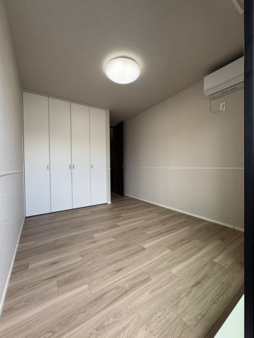 その他部屋・スペース　★明るいフローリングの角部屋です★