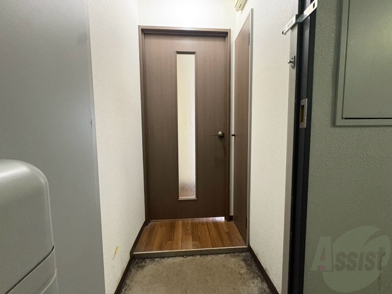 玄関　玄関から見た景色はこちらです。イメージできますか。