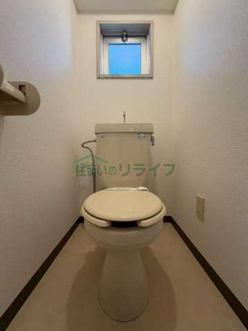 東京メトロ東西線 行徳駅 徒歩7分 4階建 築35年のトイレ写真