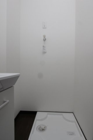 INSURANCE BLDG. XVIIIのその他写真