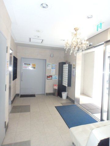 JESUS SQUARE nippombashiの外観写真