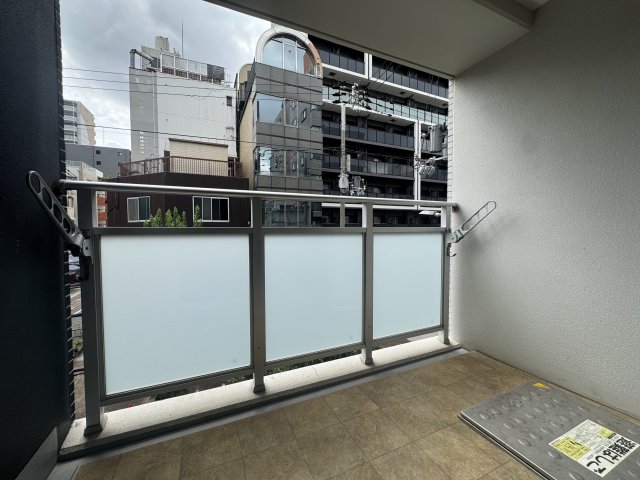 JESUS SQUARE nippombashiの外観写真