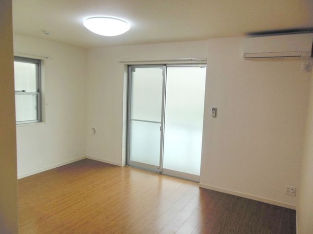 その他部屋・スペース　★角部屋・二面採光です★