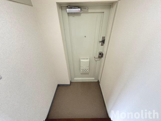 泉北桃山台1丁16号棟の玄関写真