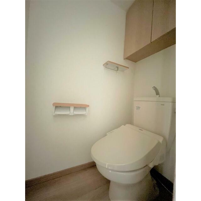 トイレ　※画像は同物件別部屋です