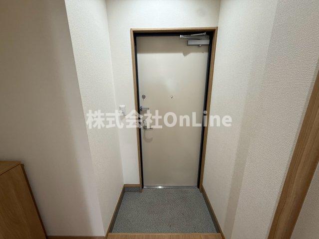 ローレルサウス若江西新町の玄関写真