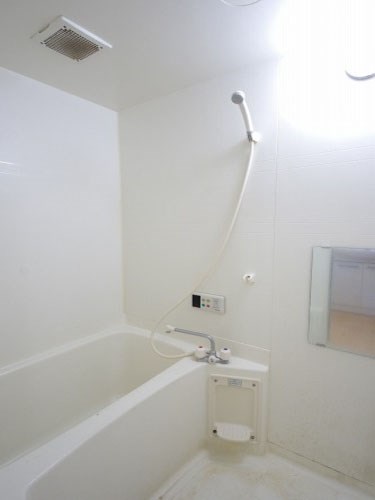 バス・シャワールーム　バス・トイレ別※類似室内