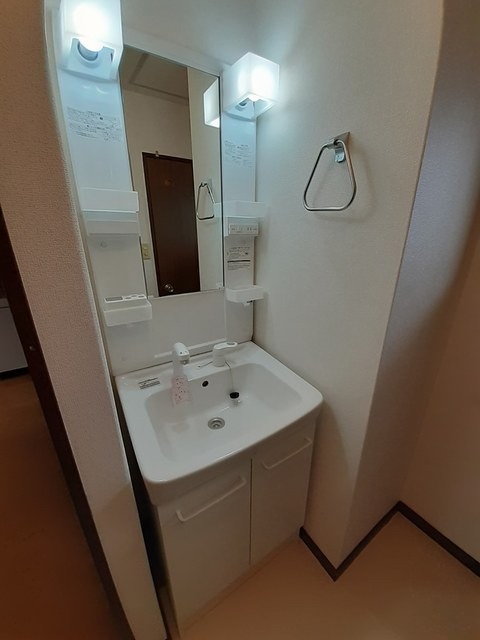 洗面設備　図面と現状に相違がある場合には現状を優先