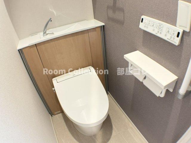 トイレ　※同物件他部屋写真　反転の場合有　現状優先