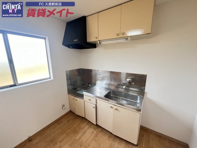 コンフォールTのキッチン写真