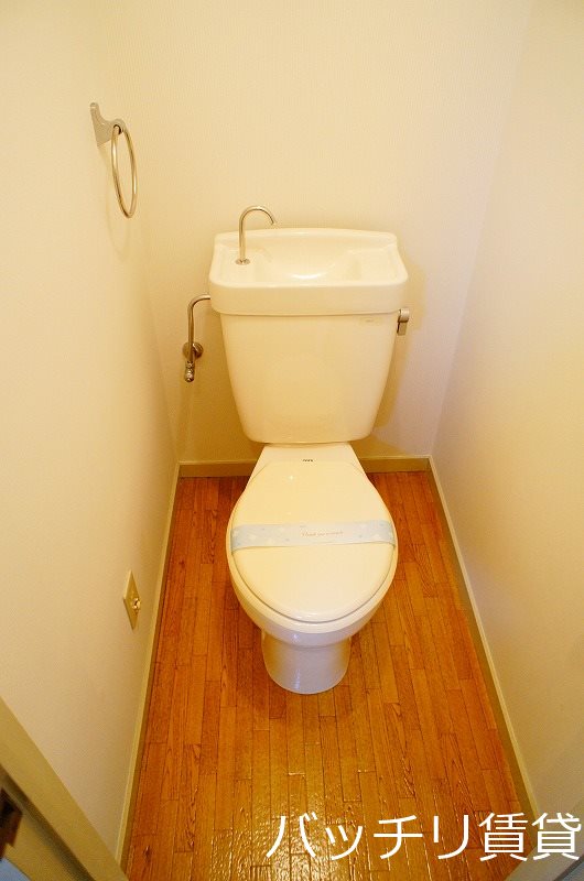 エスポワール 城西のトイレ写真