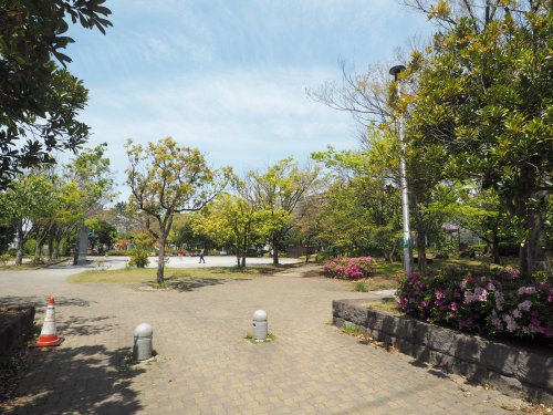公園　稲毛海岸公園（公園）まで379m