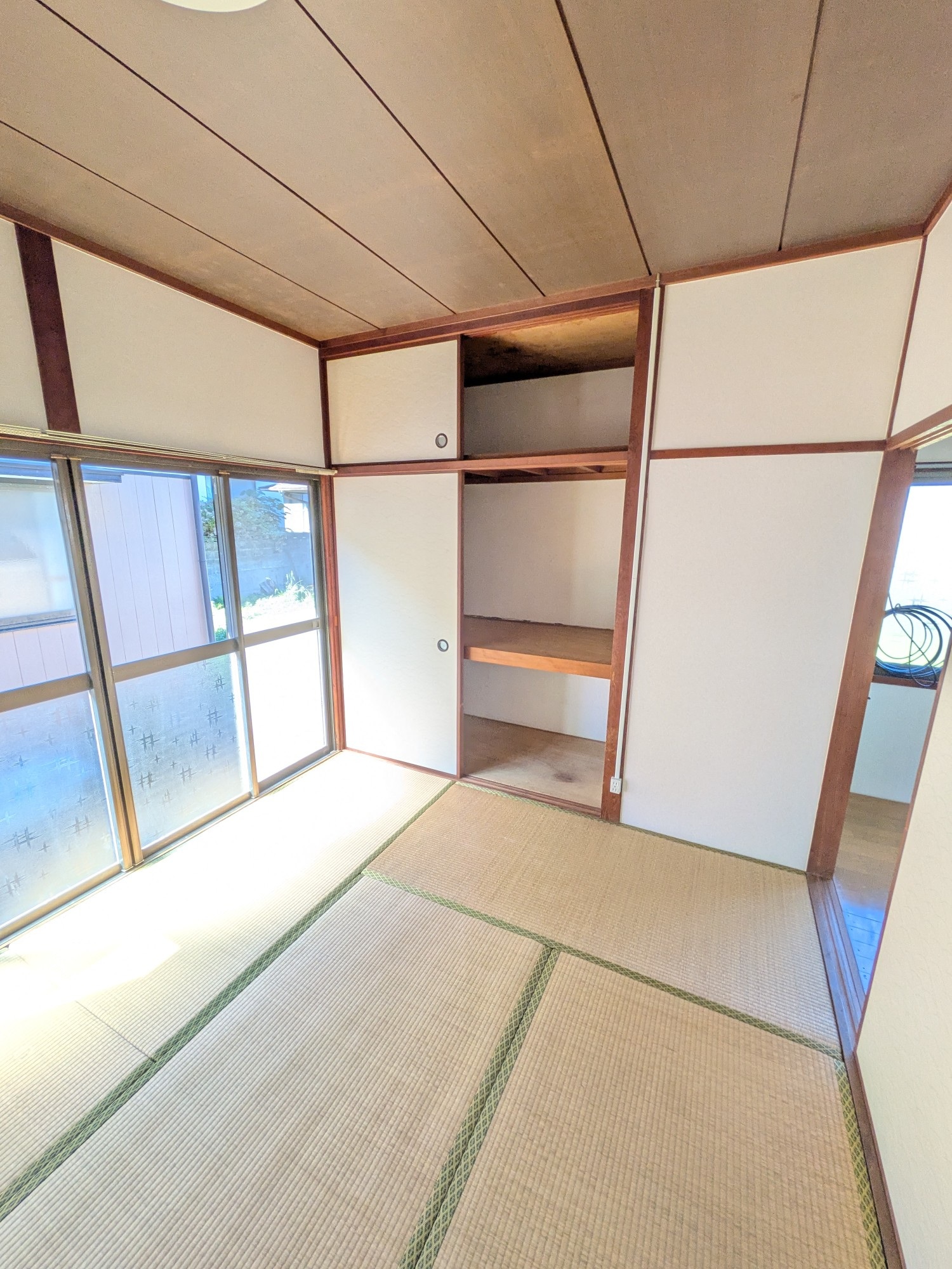 稗田中町貸家の内装写真