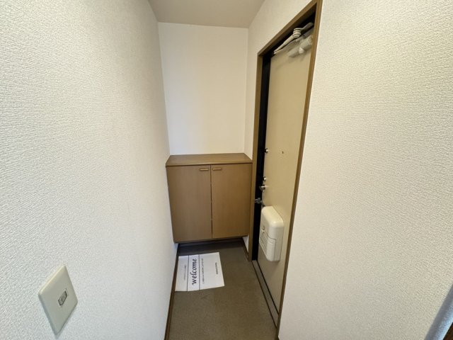 RIHITO八尾A棟の玄関写真