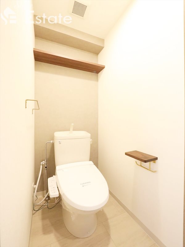 地下鉄東山線 千種駅 徒歩10分 6階建 築28年のトイレ写真