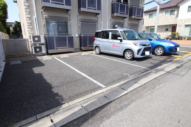 駐車場　敷地内駐車場★※空要確認