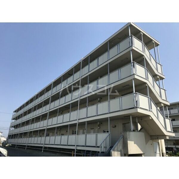 北茅ヶ崎アパートメント7号棟の外観写真
