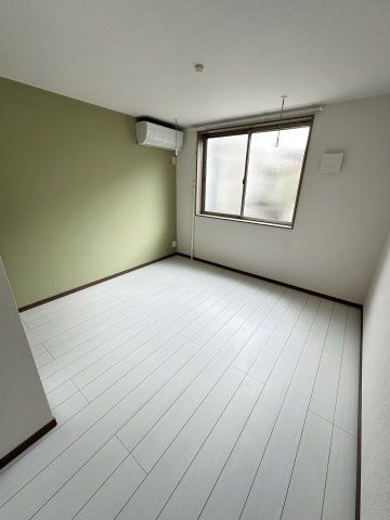 Pomodoroの居間写真