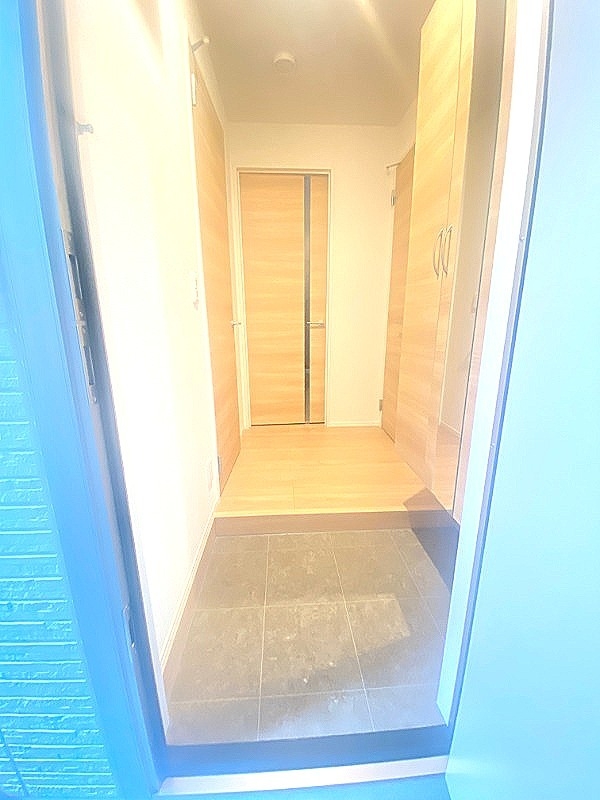 エムライズ大蔵中町の玄関写真