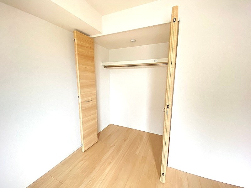 エムライズ大蔵中町の内装写真