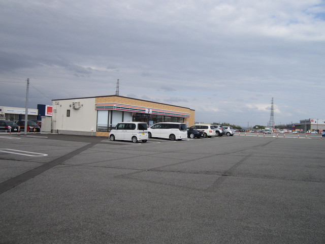 コンビニ　セブンイレブン秋田御所野堤台店（コンビニ）まで293m