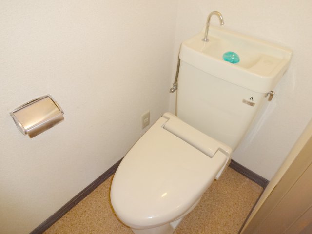 トイレ　水洗トイレ