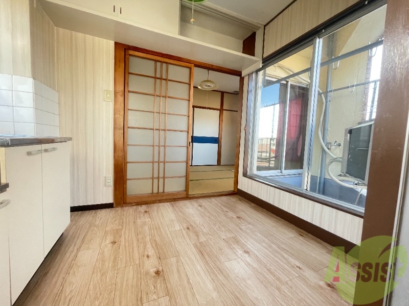 居室・リビング　家族団らんの食卓をどうぞ！