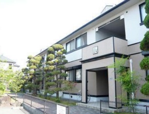 【姫路市下手野のアパートの建物外観】