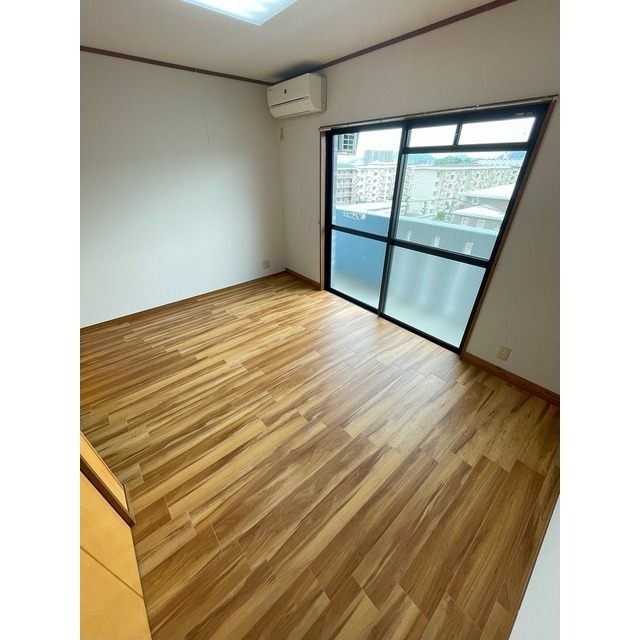 居室・リビング　洋室