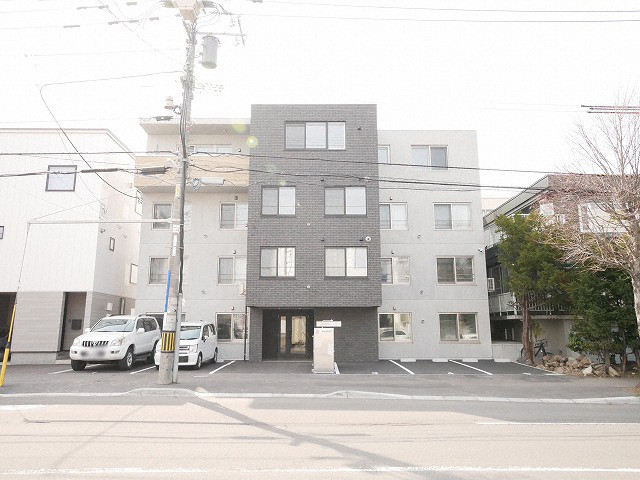 北海道札幌市中央区北七条西２１（マンション）の賃貸物件の外観
