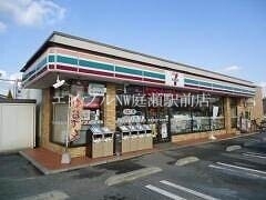 コンビニ　セブンイレブン倉敷宮前店（コンビニ）まで194m