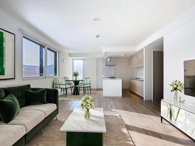 居室・リビング　画像内の家具家電はＣＧ加工をしています。