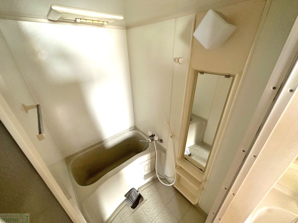 バス・シャワールーム　バルコニー