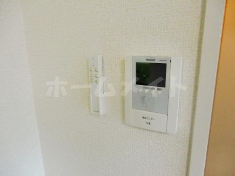 ネオパレス浅川2号館　セキュリティ　カメラ付インターホン