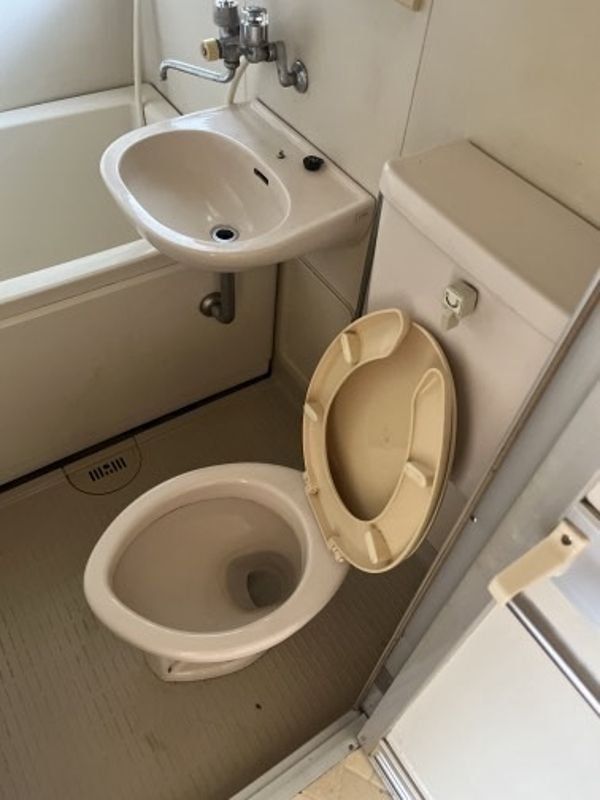 トイレ　トイレ