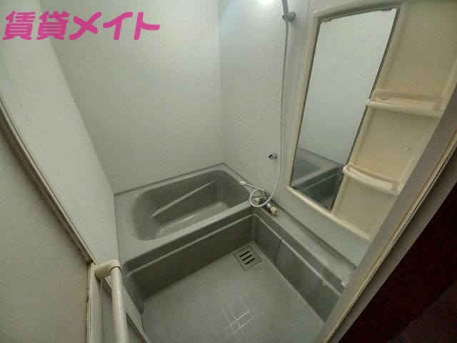 バス・シャワールーム　別部屋画像参考