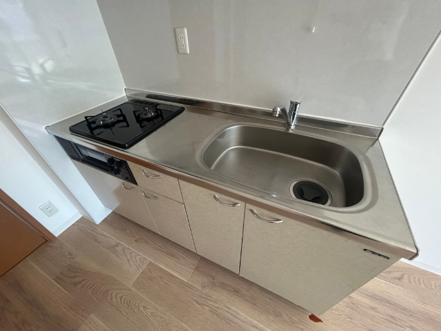 キッチン　２口コンロのシステムキッチン