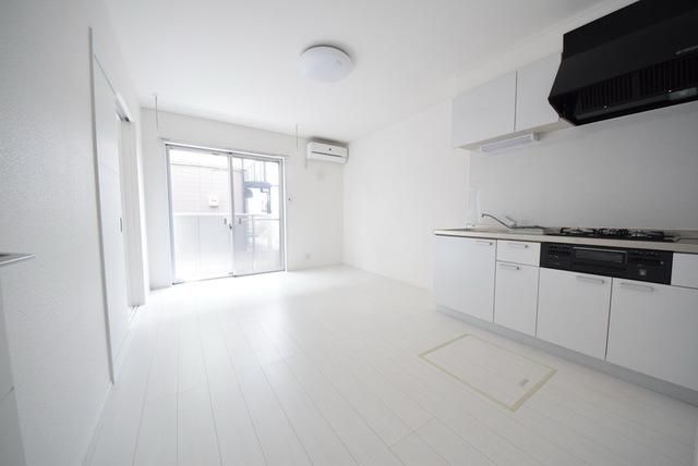 居室・リビング　お問合せはタウンハウジングまで！※現地待合わせ相談可能