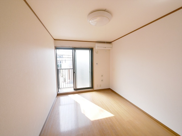 居室・リビング　同間取りタイプ室内画像