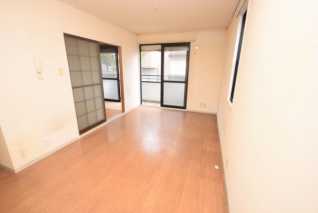 居室・リビング　リビング