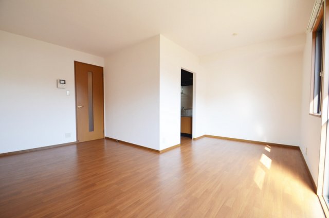 居室・リビング　１３．５帖のリビング