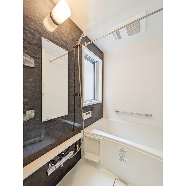 バス・シャワールーム　参照写真