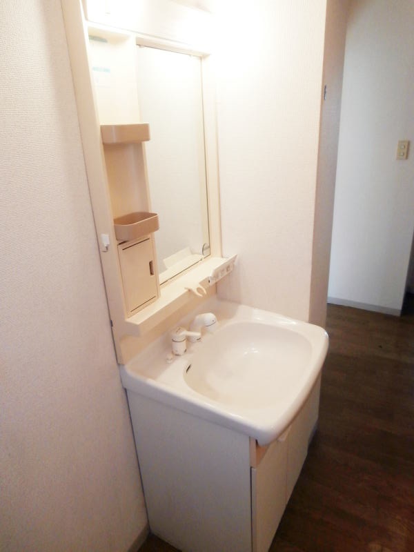 洗面設備　同仕様