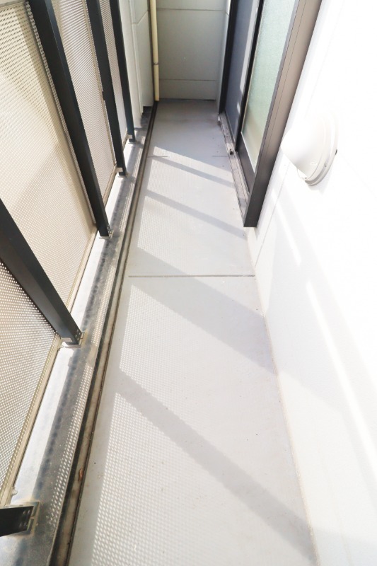 バルコニー　図面と現状に相違がある場合には現状を優先