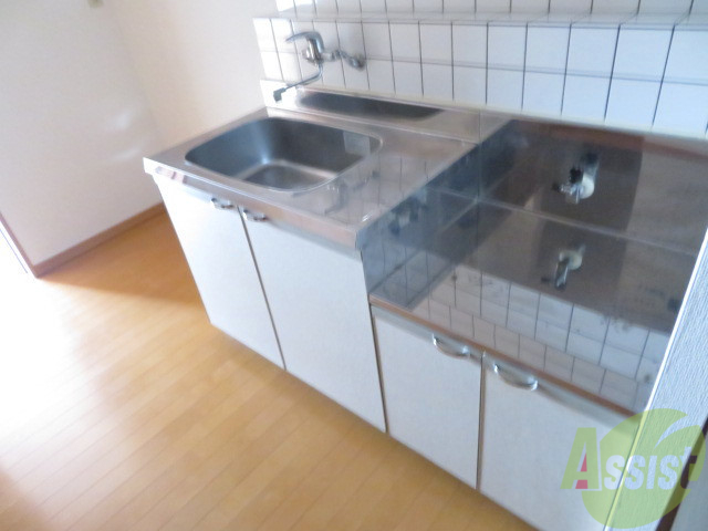 キッチン　キッチンはピカピカしてます。清掃が行き届いてますね