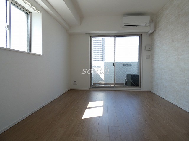 居室・リビング　洗練された清潔感漂う清楚な仕上がり