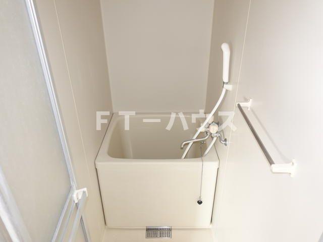 バス・シャワールーム　洗濯機置場