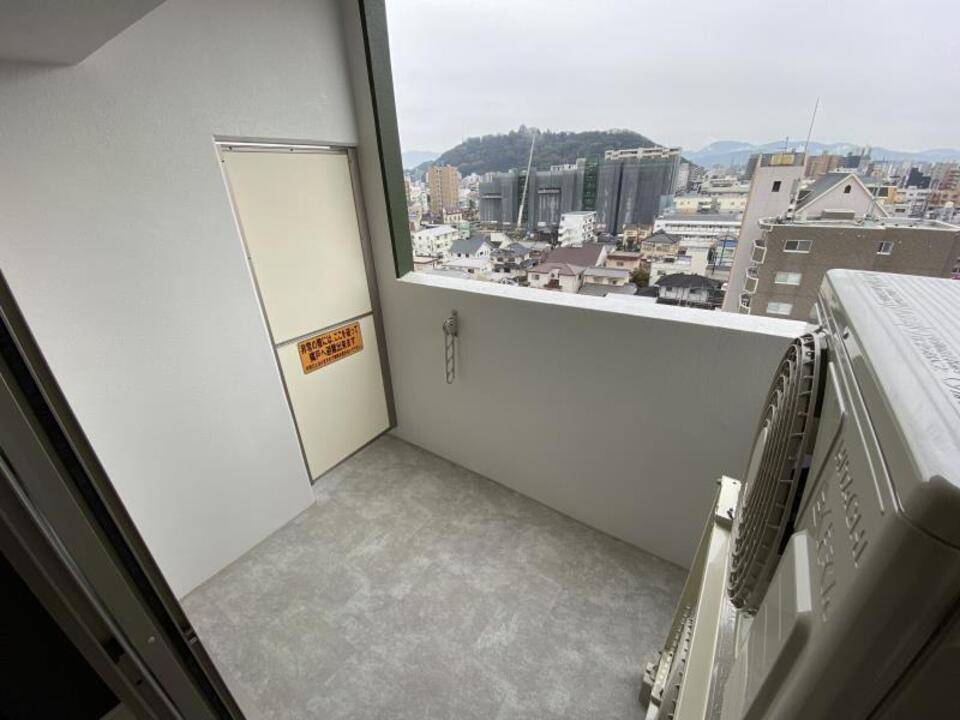 バルコニー　バルコニー