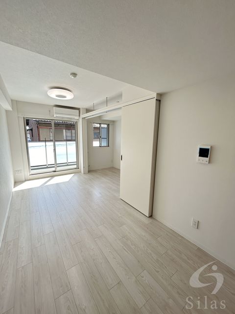 居室・リビング　同仕様