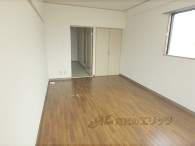 居室・リビング　居室